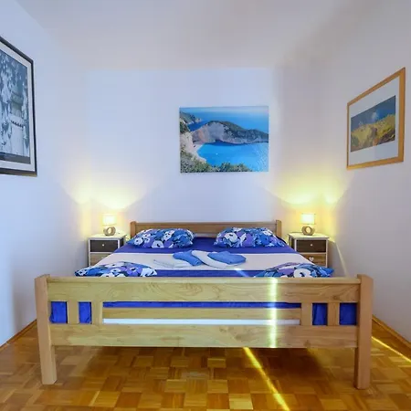 Marija Διαμέρισμα *